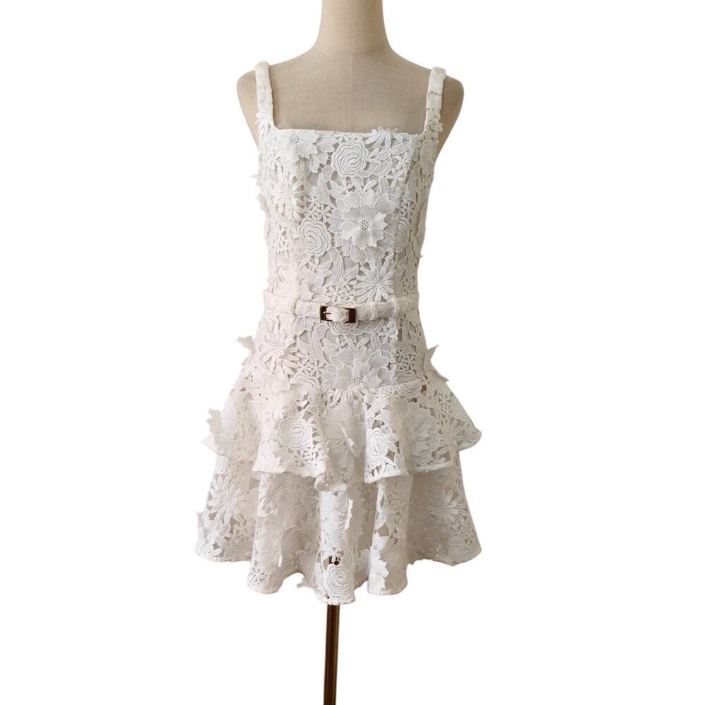 Generation Love Lisette 3D Lace Dress Size M - Picture 3 of 9